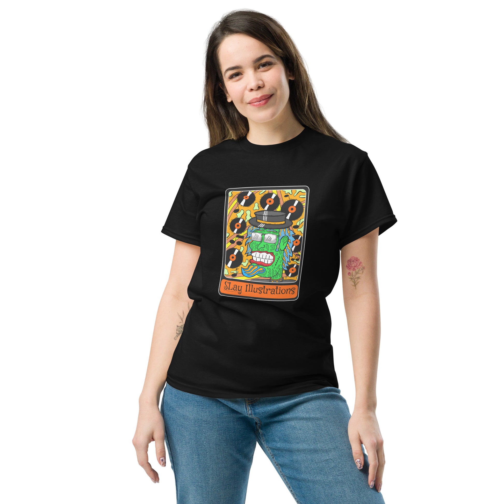 Perfect blend of urban streetwear & college fashion with our Groovy T-Shirt. Casual vintage vibe! Ideal for music lovers